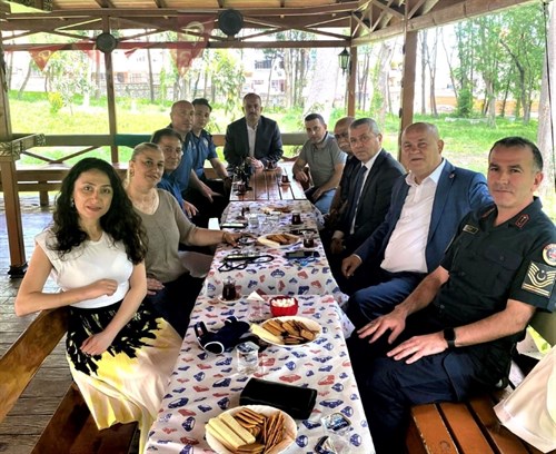 KAYMAKAMIMIZ ABDULKADİR DEMİR MAHALLE ZİYARETLERİNDE BULUNDU.